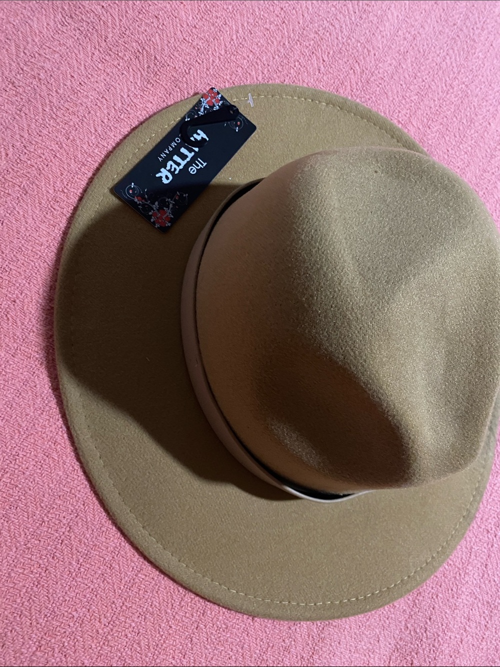 The Fitter Women’s Tan Felt Fedora Hat with Contrast Band